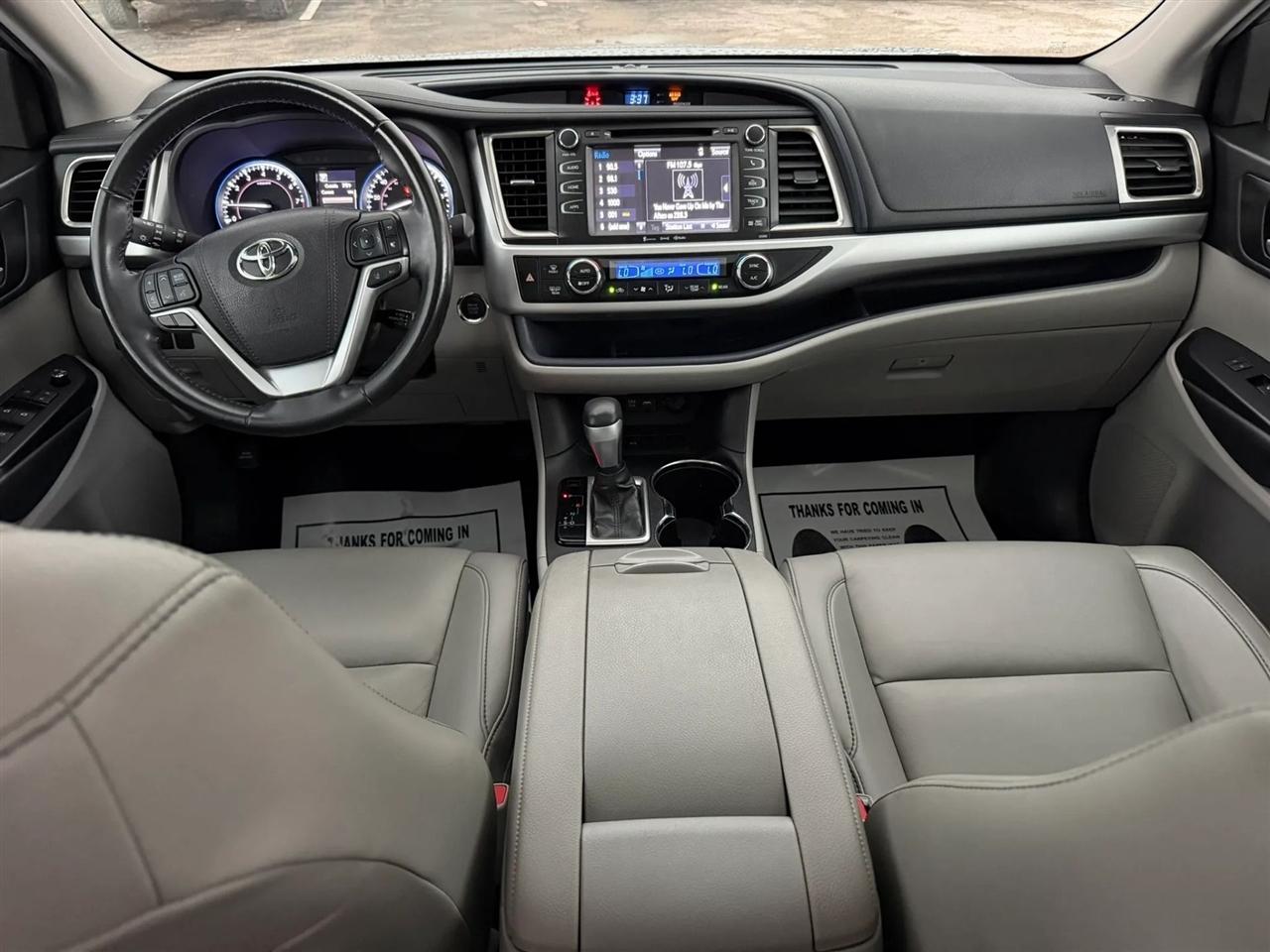Toyota Highlander XLE FWD V6 2019