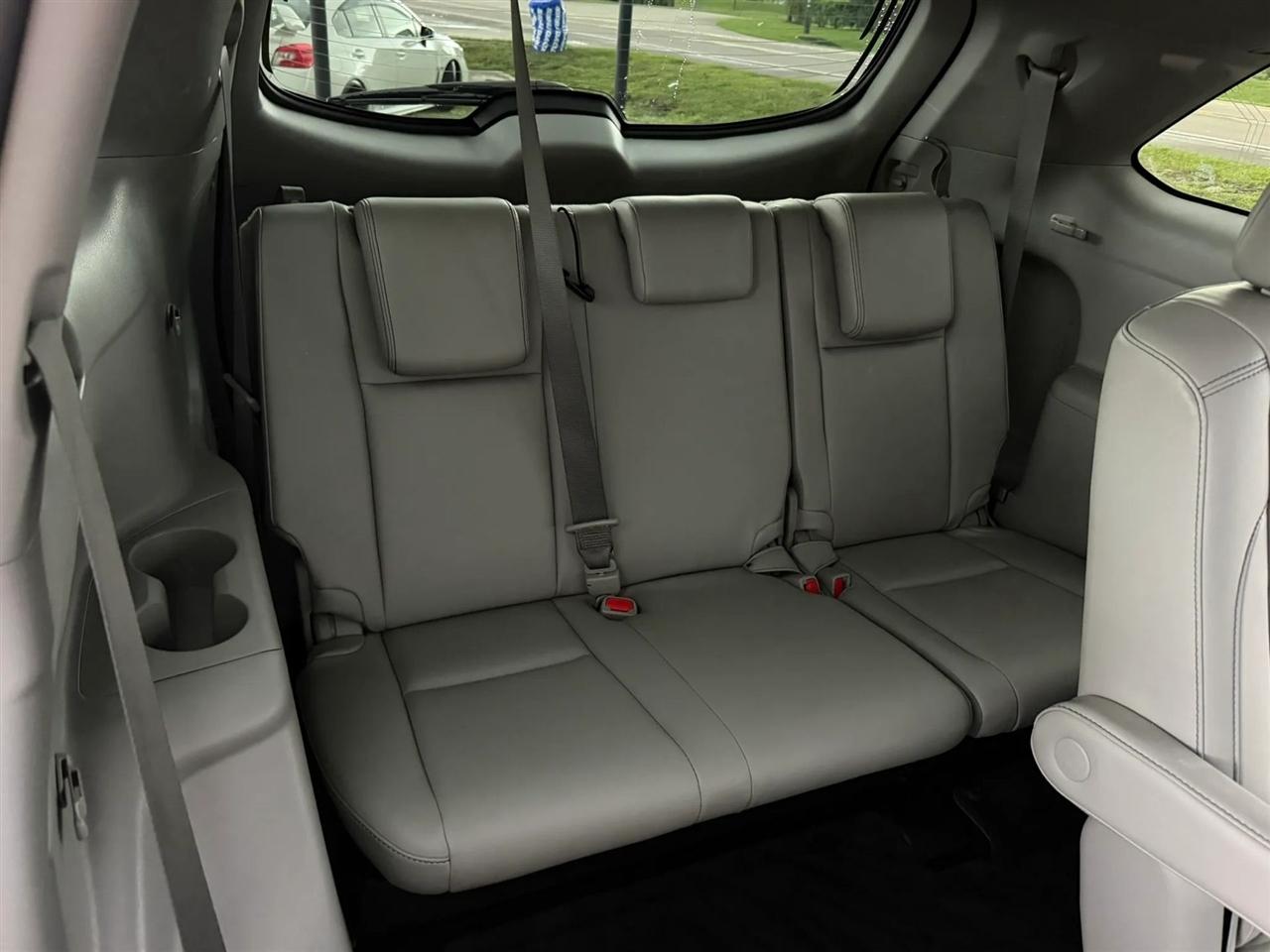 Toyota Highlander XLE FWD V6 2019