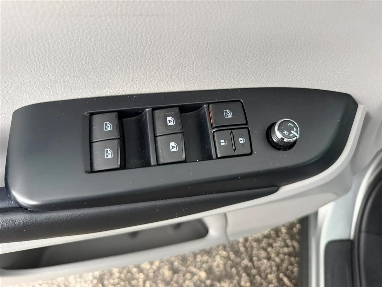 Toyota Highlander XLE FWD V6 2019