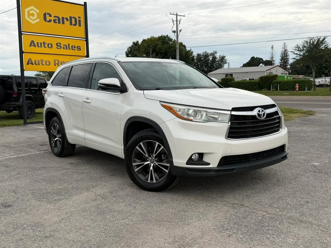 2016 Toyota Highlander XLE FWD V6