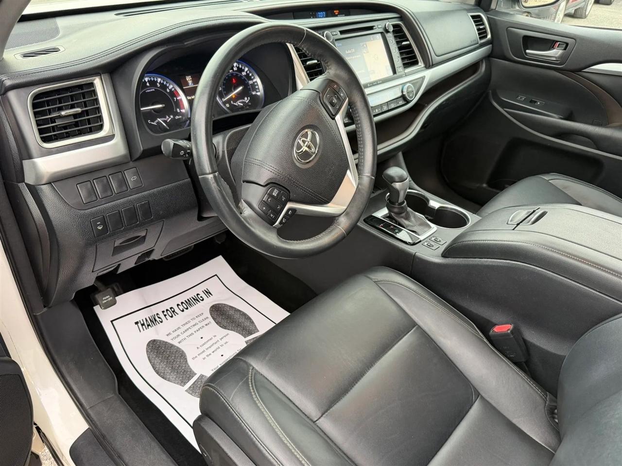 Toyota Highlander XLE FWD V6 2016
