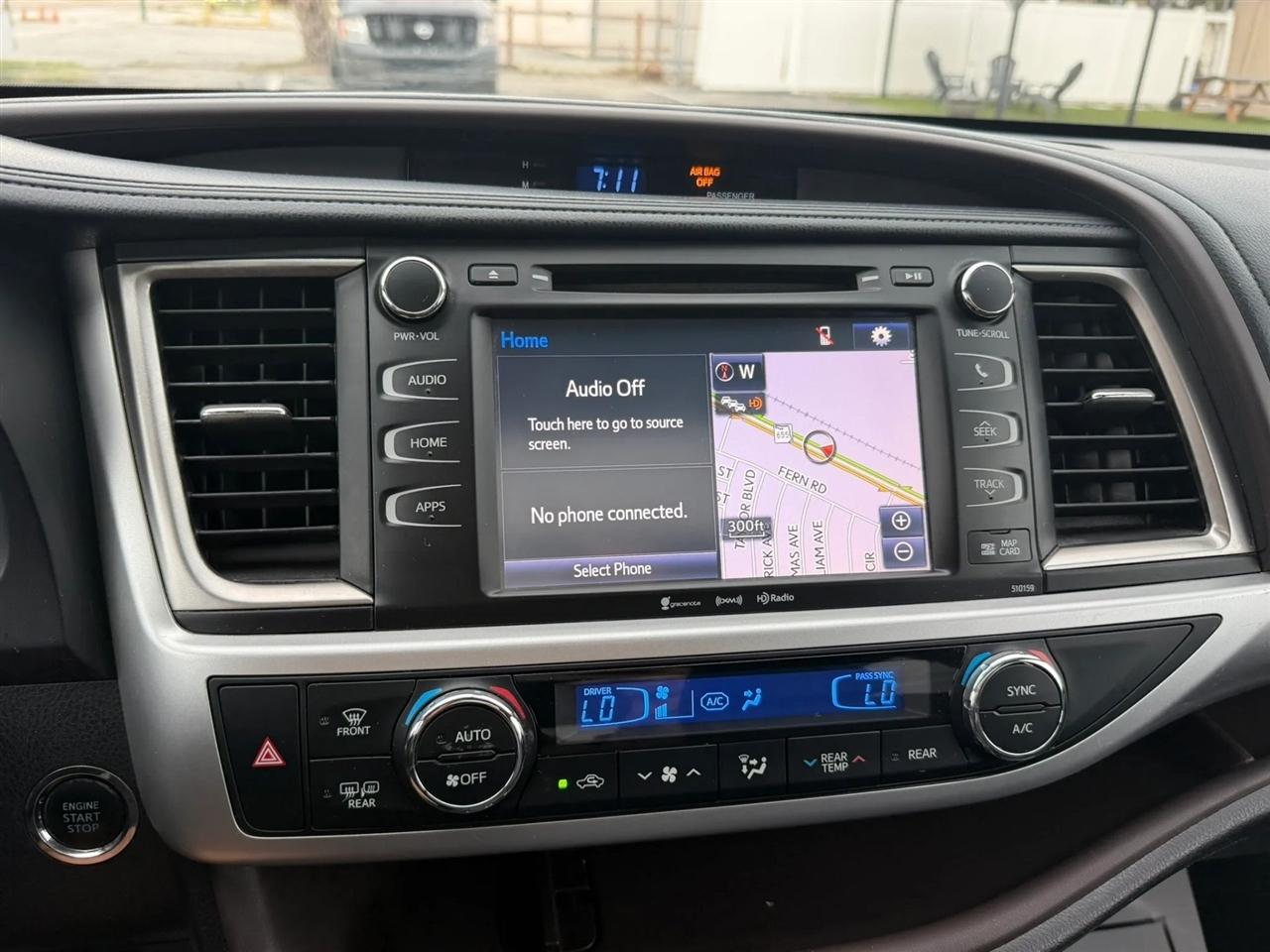 Toyota Highlander XLE FWD V6 2016