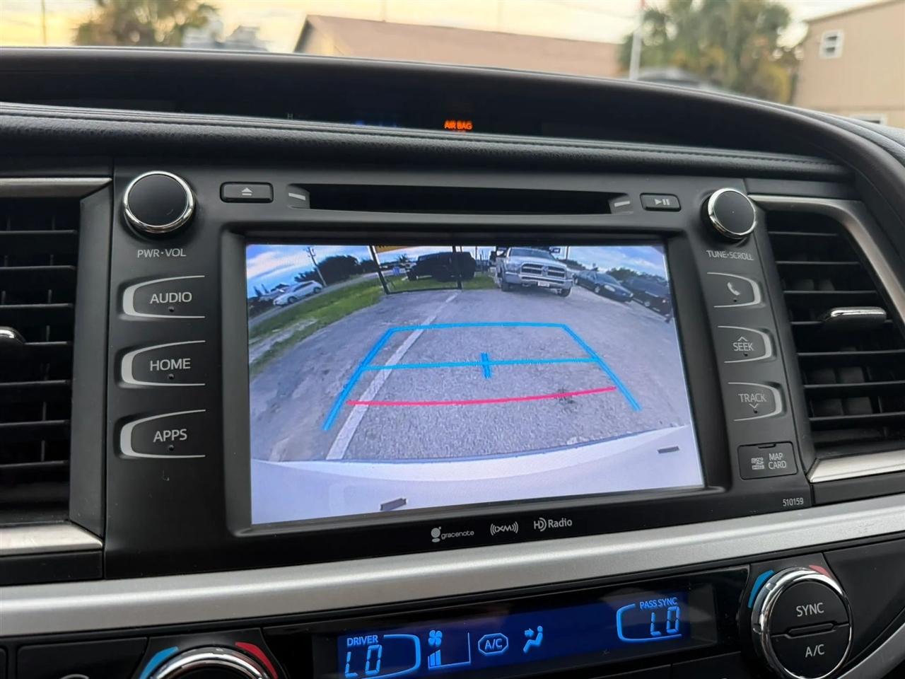 Toyota Highlander XLE FWD V6 2016