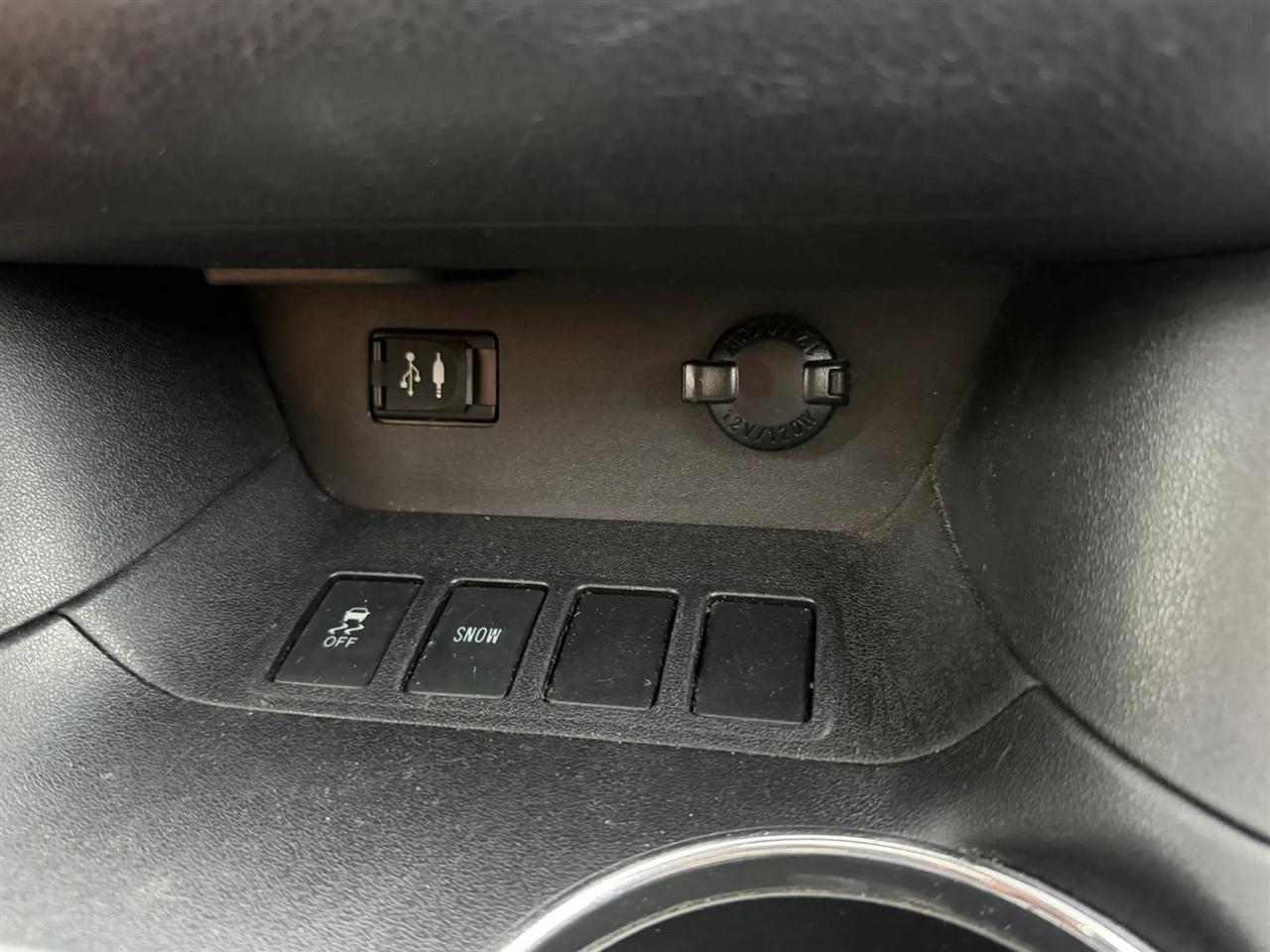 Toyota Highlander XLE FWD V6 2016