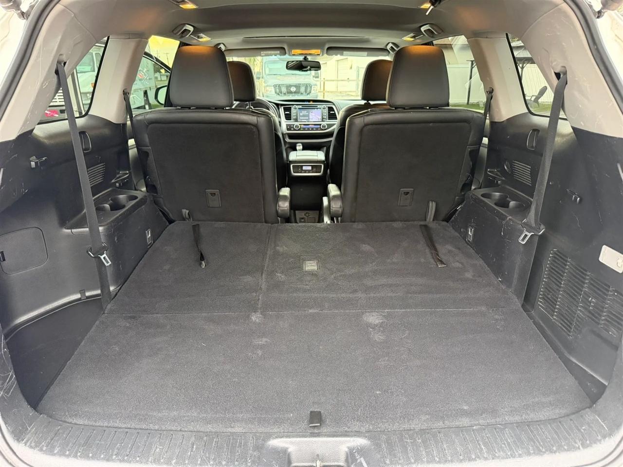 Toyota Highlander XLE FWD V6 2016