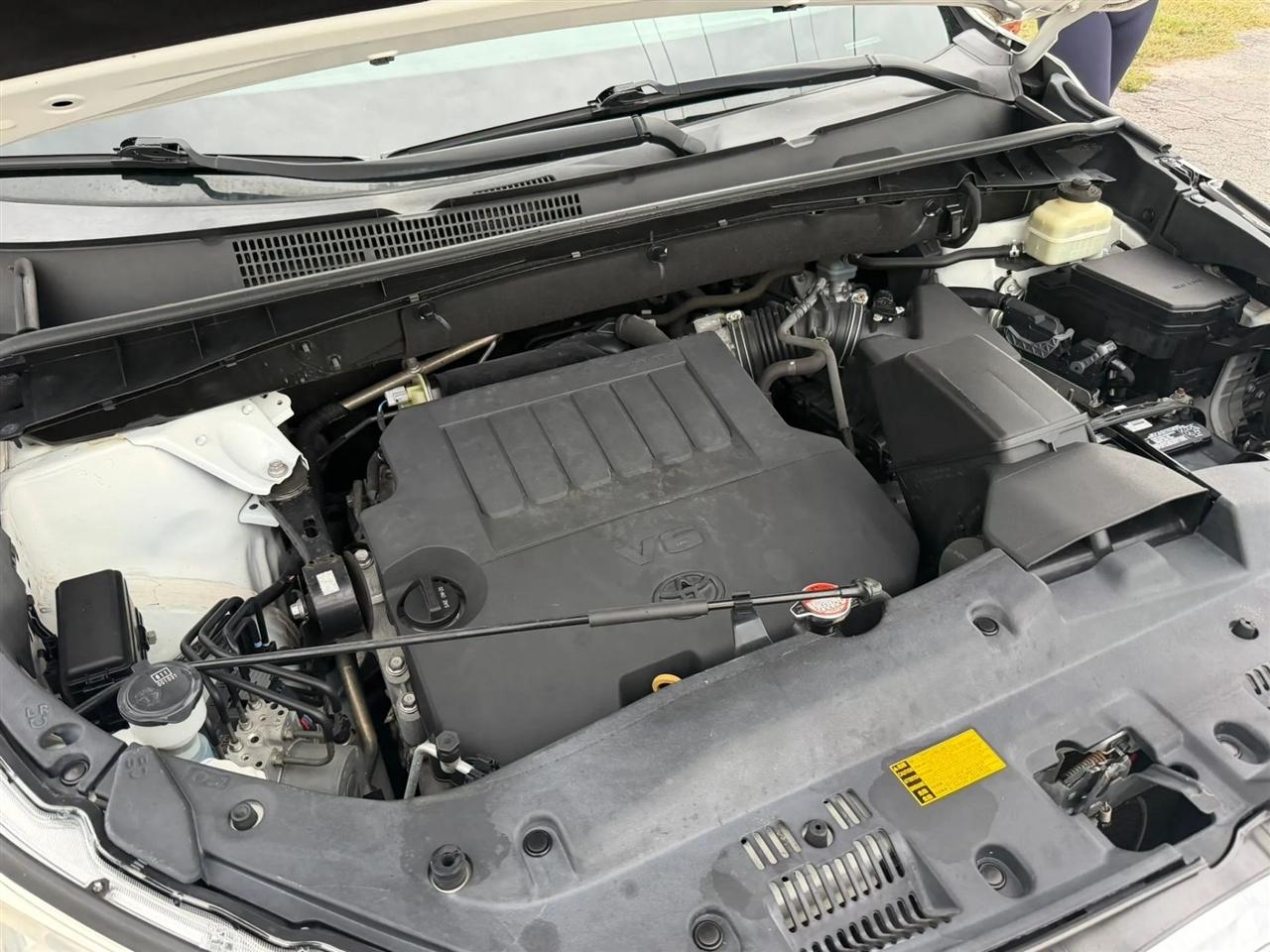 Toyota Highlander XLE FWD V6 2016