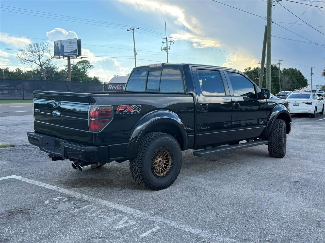 Ford F-150 FX4 SuperCrew 5.5-ft. Bed 4WD 2013
