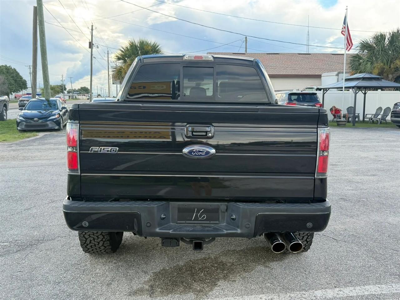 Ford F-150 FX4 SuperCrew 5.5-ft. Bed 4WD 2013