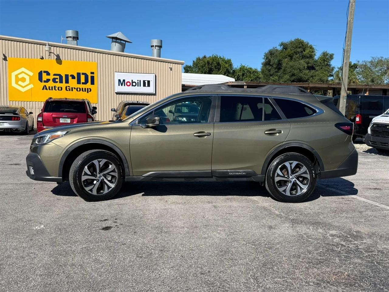 Subaru Outback Limited 2020