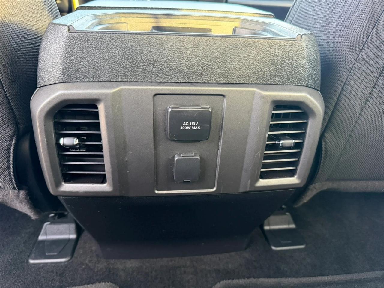 Ford F-150 XLT SuperCrew 5.5-ft. Bed 4WD 2015