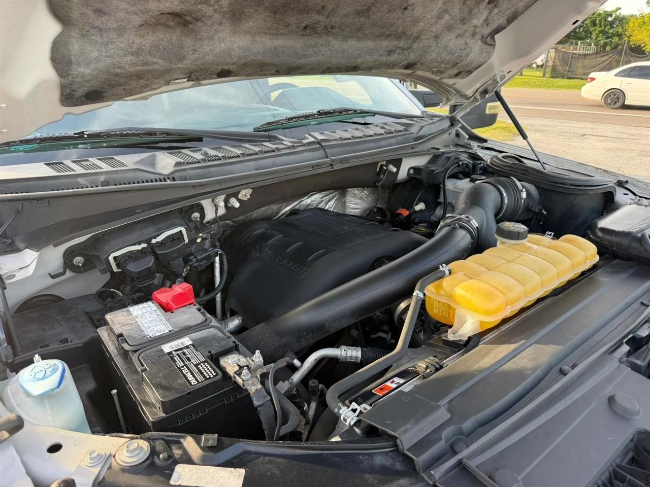 Ford F-150 XLT SuperCrew 5.5-ft. Bed 4WD 2015