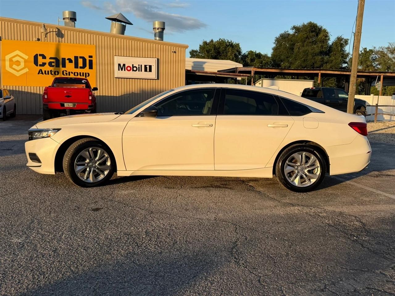 Honda Accord LX CVT 2020