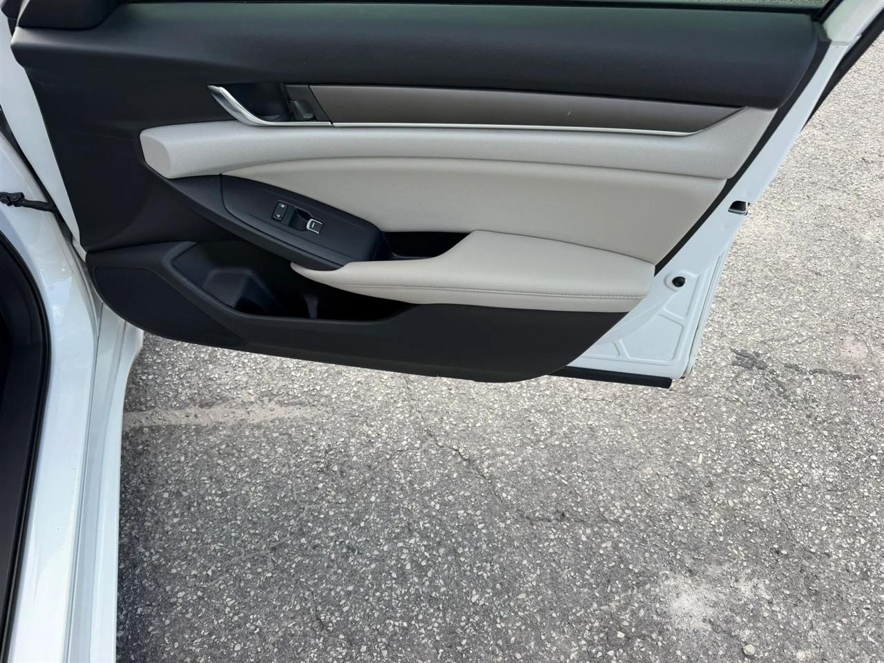 Honda Accord LX CVT 2020