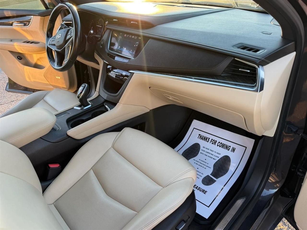 Cadillac XT5 Base 2019