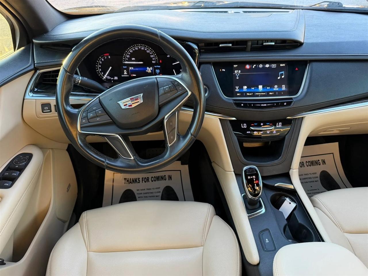Cadillac XT5 Base 2019