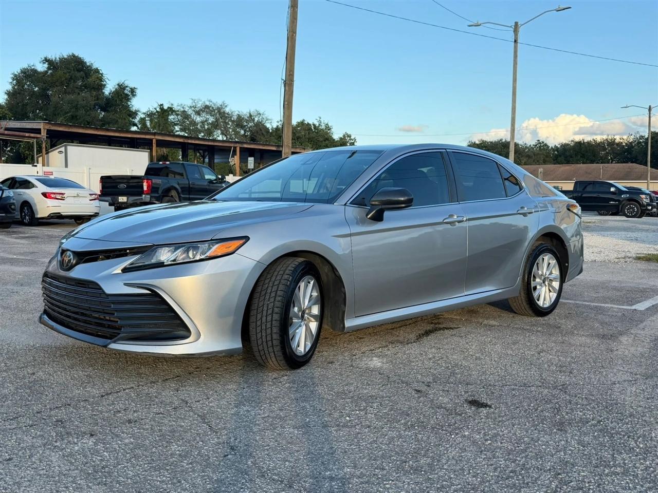 Toyota Camry LE 2021