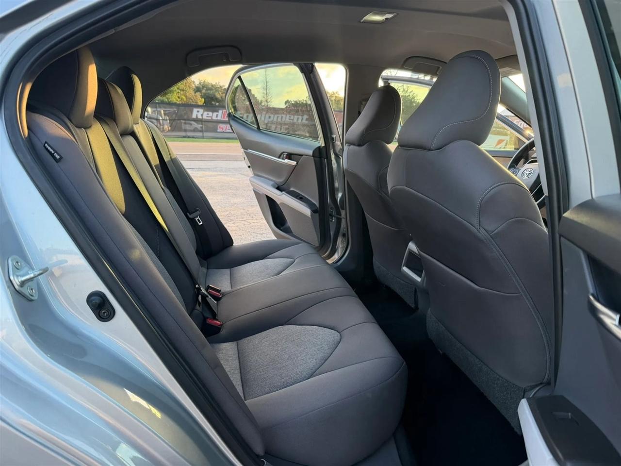 Toyota Camry LE 2021