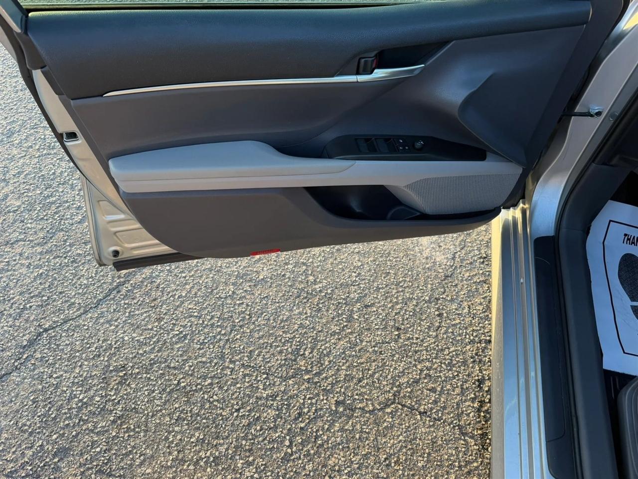 Toyota Camry LE 2021