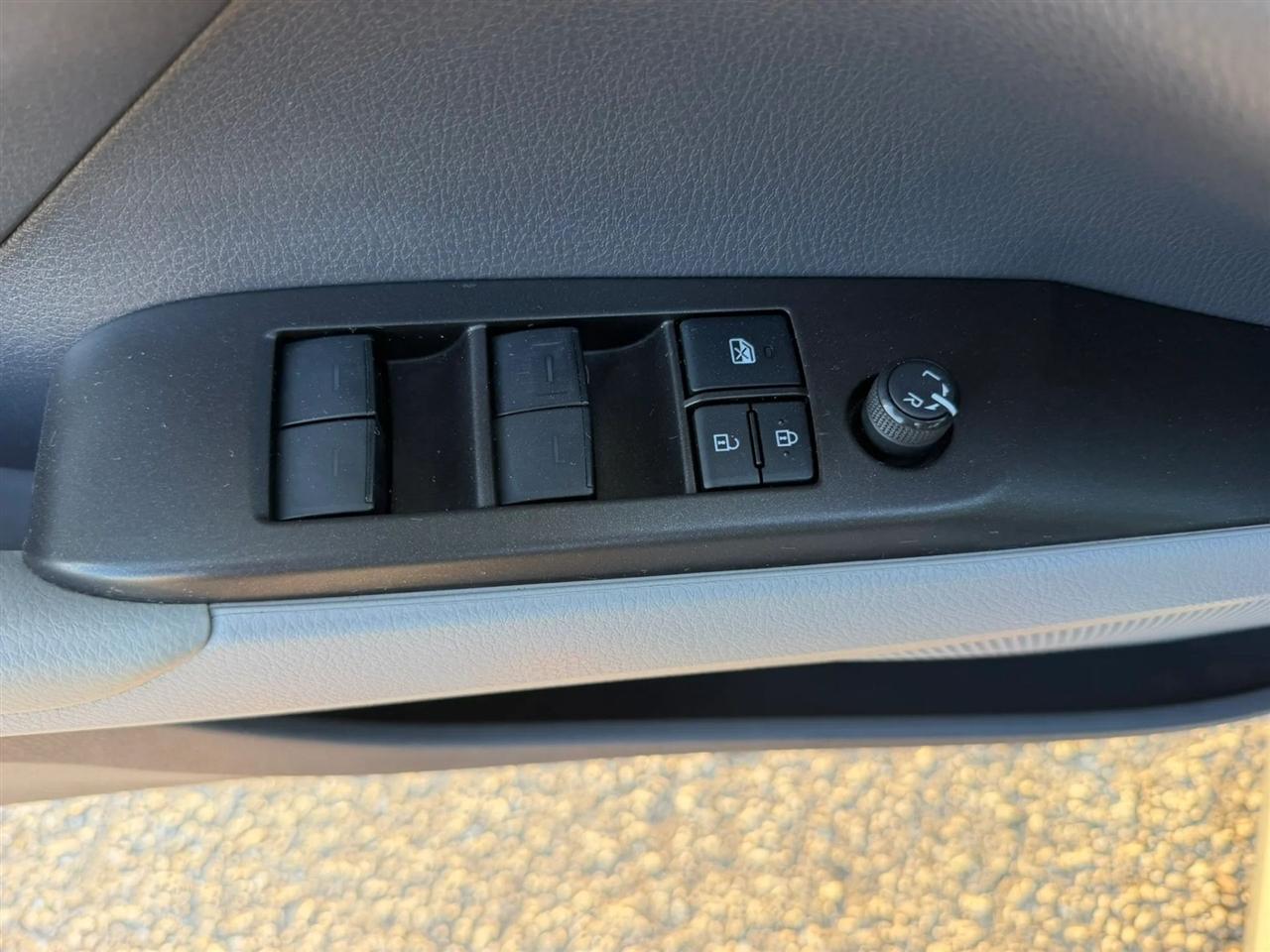 Toyota Camry LE 2021