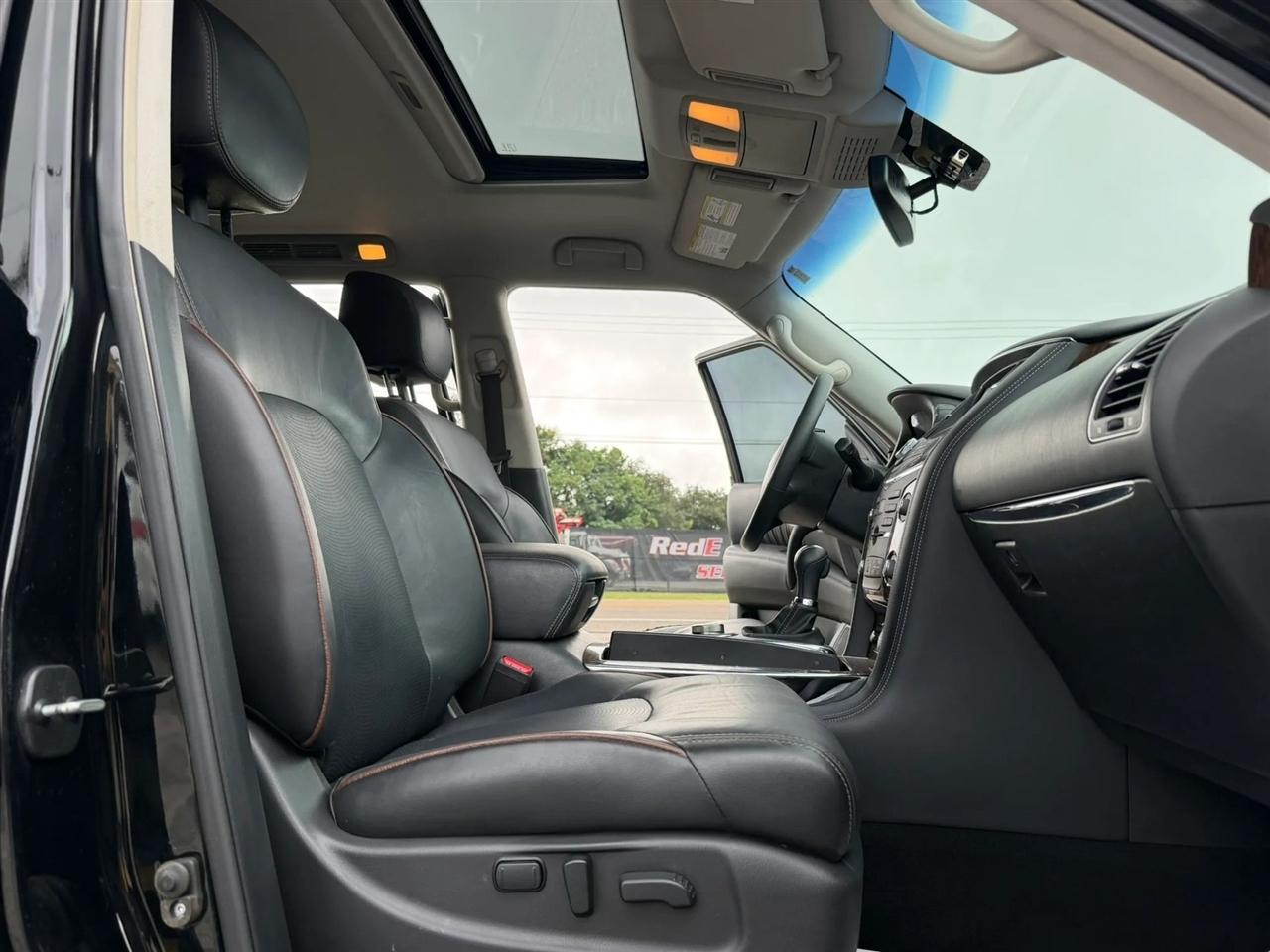 Nissan Armada Platinum AWD 2017