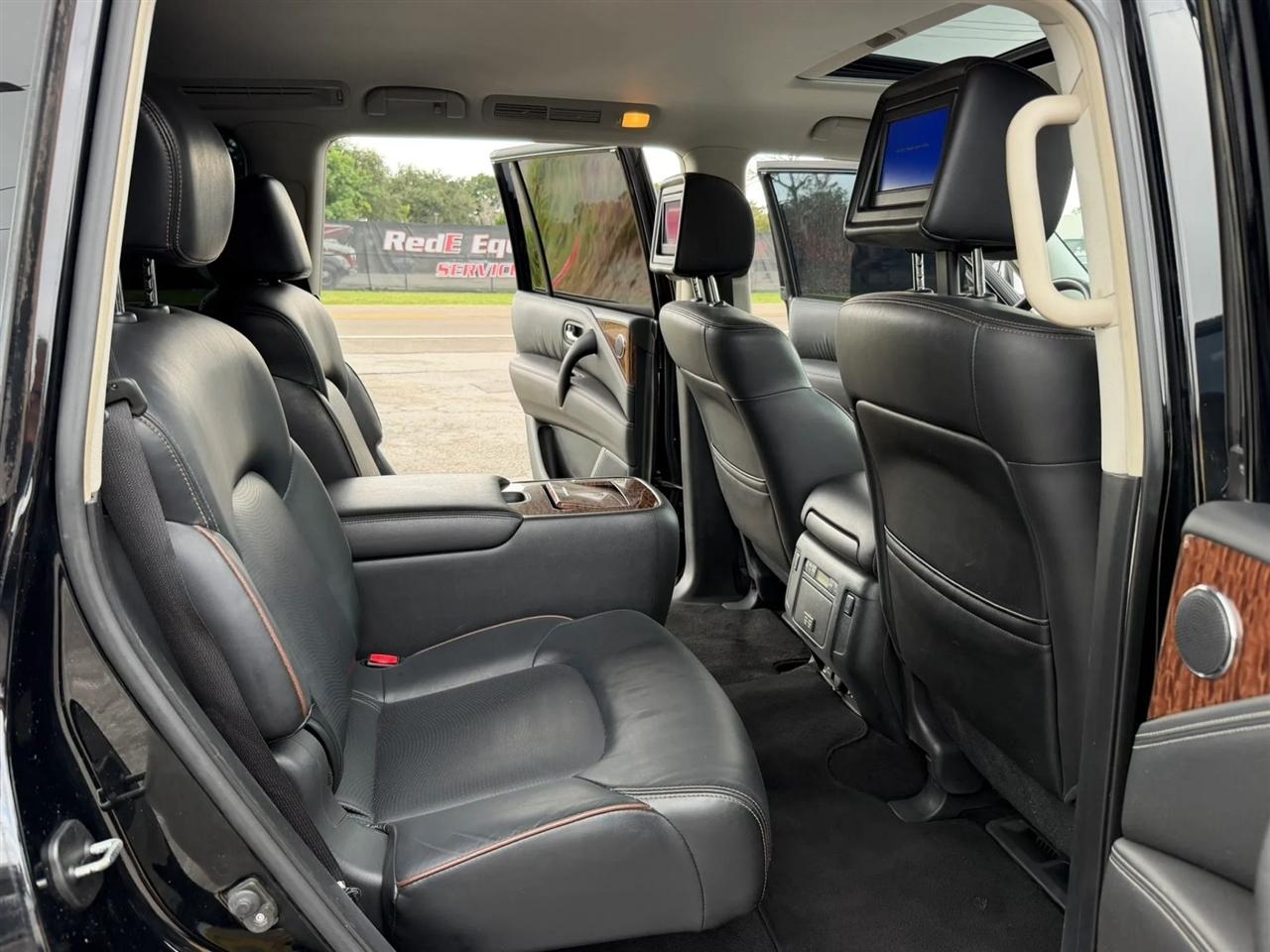 Nissan Armada Platinum AWD 2017