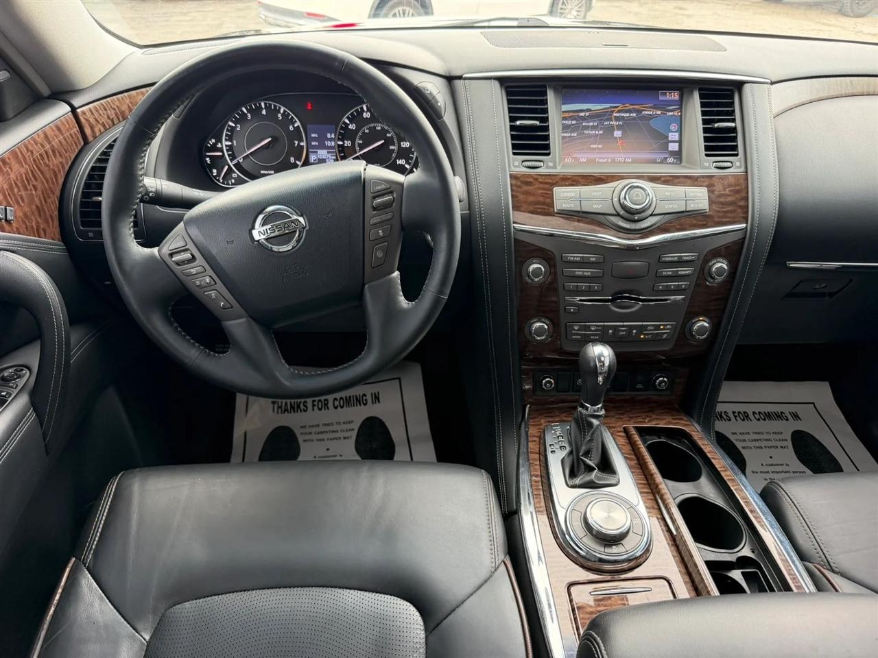 Nissan Armada Platinum AWD 2017