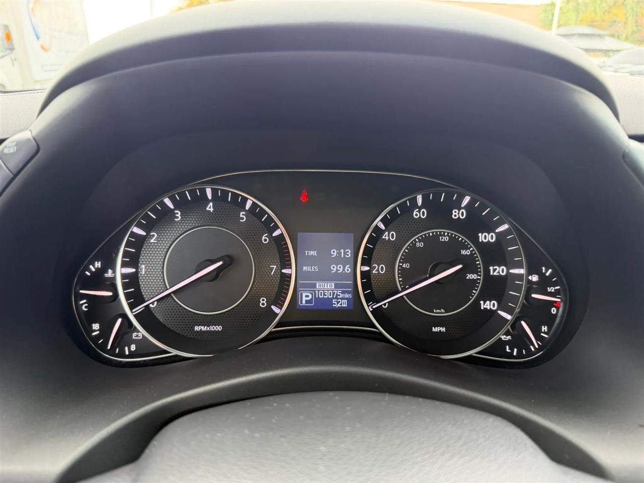 Nissan Armada Platinum AWD 2017