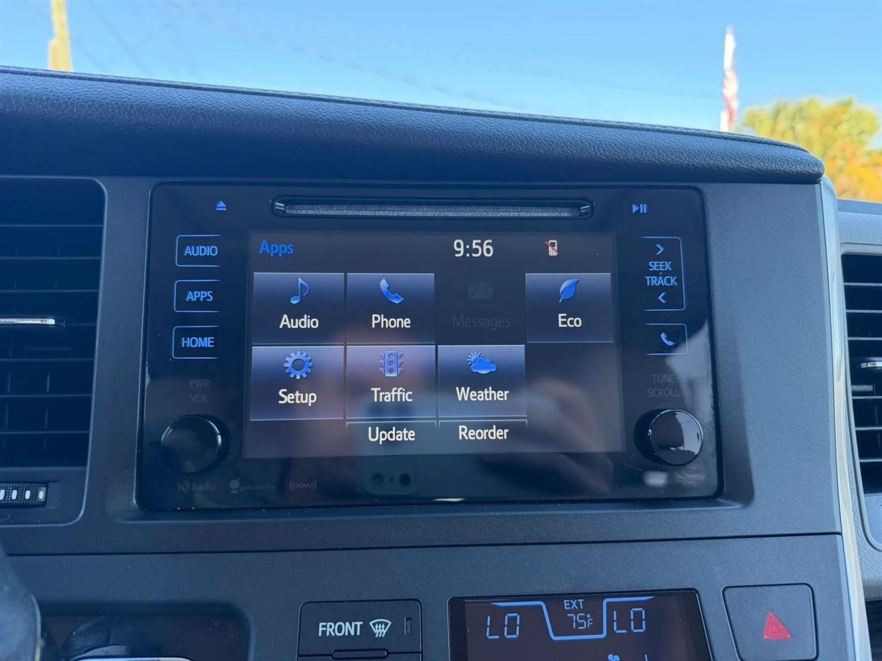 Toyota Sienna Limited Premium 7-Passenger 2017