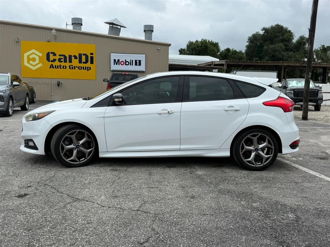 Ford Focus ST Hatch 2017
