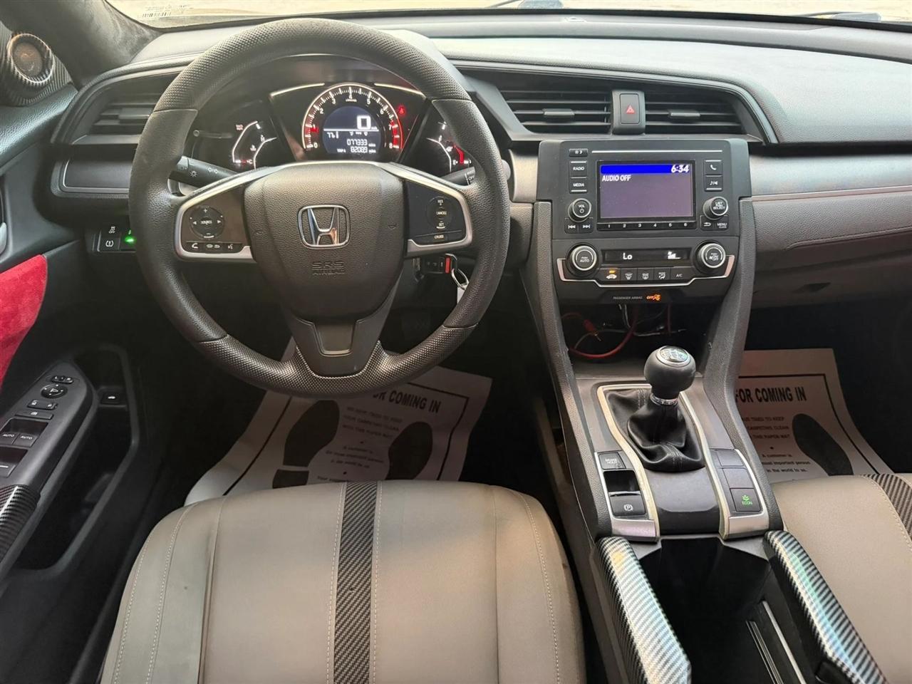Honda Civic LX Sedan 6MT 2018