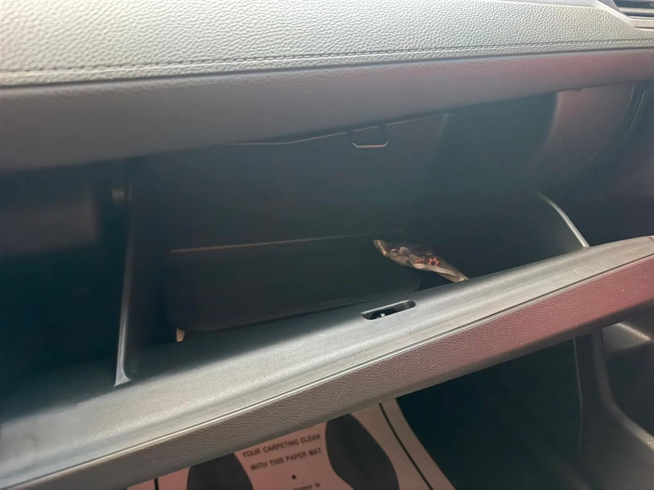 Honda Civic LX Sedan 6MT 2018