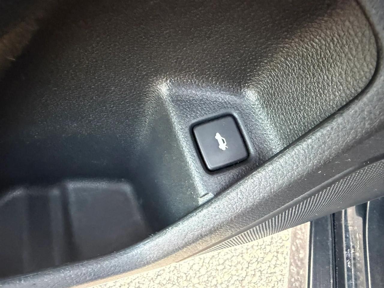 Honda Civic LX Sedan 6MT 2018