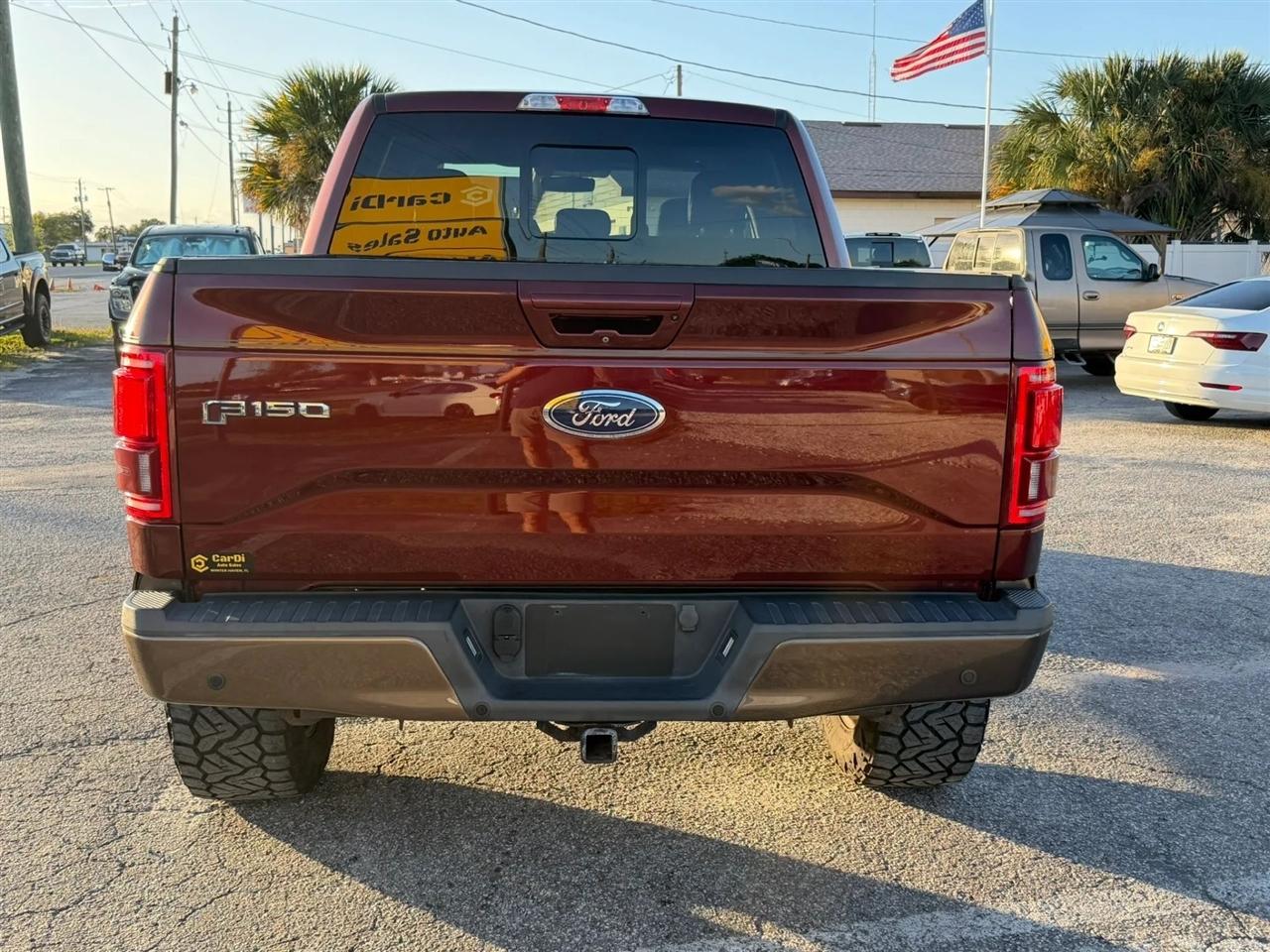 Ford F-150 Lariat SuperCrew 5.5-ft. Bed 4WD 2015