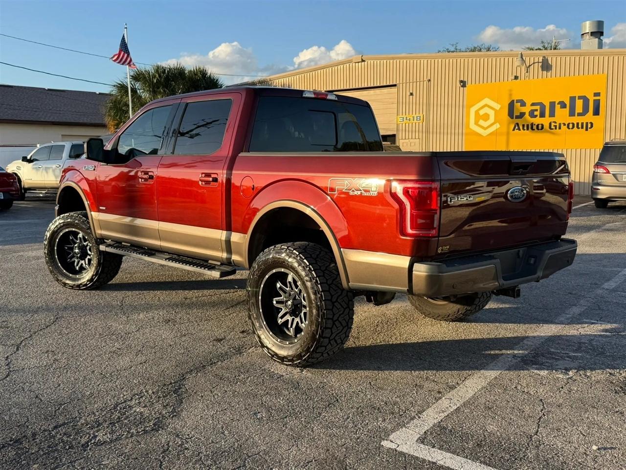 Ford F-150 Lariat SuperCrew 5.5-ft. Bed 4WD 2015