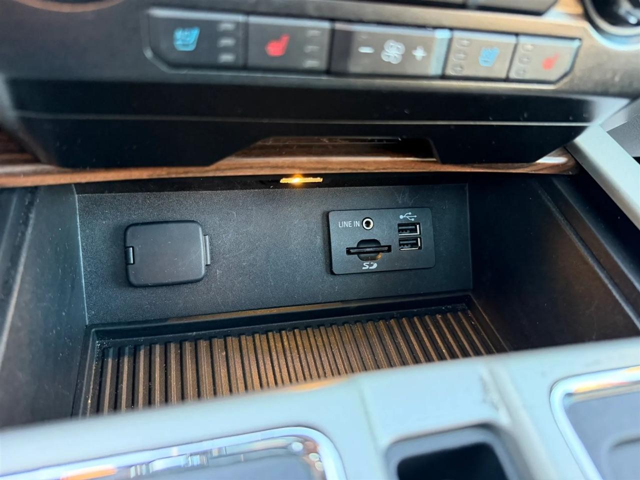 Ford F-150 Lariat SuperCrew 5.5-ft. Bed 4WD 2015