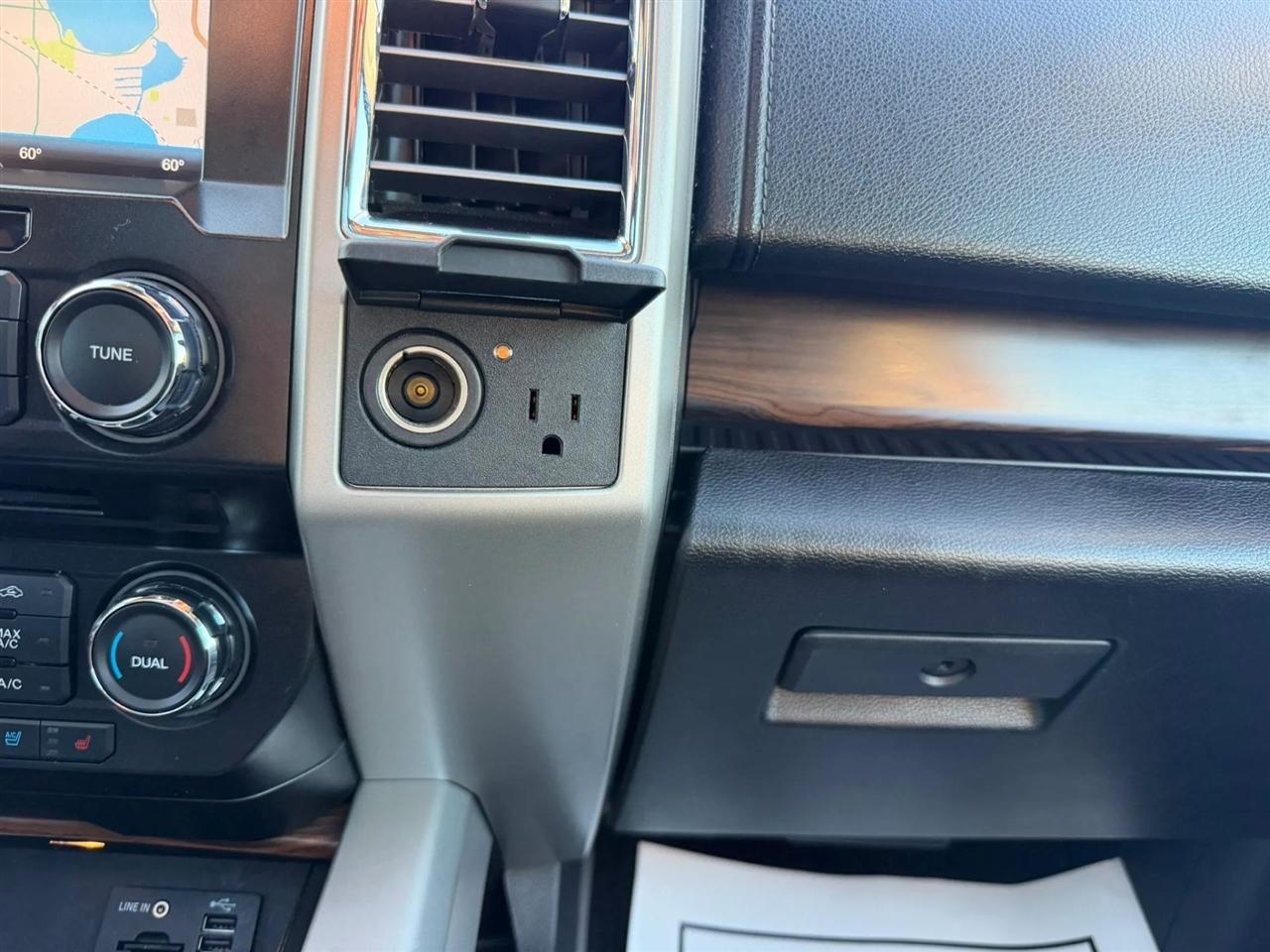 Ford F-150 Lariat SuperCrew 5.5-ft. Bed 4WD 2015