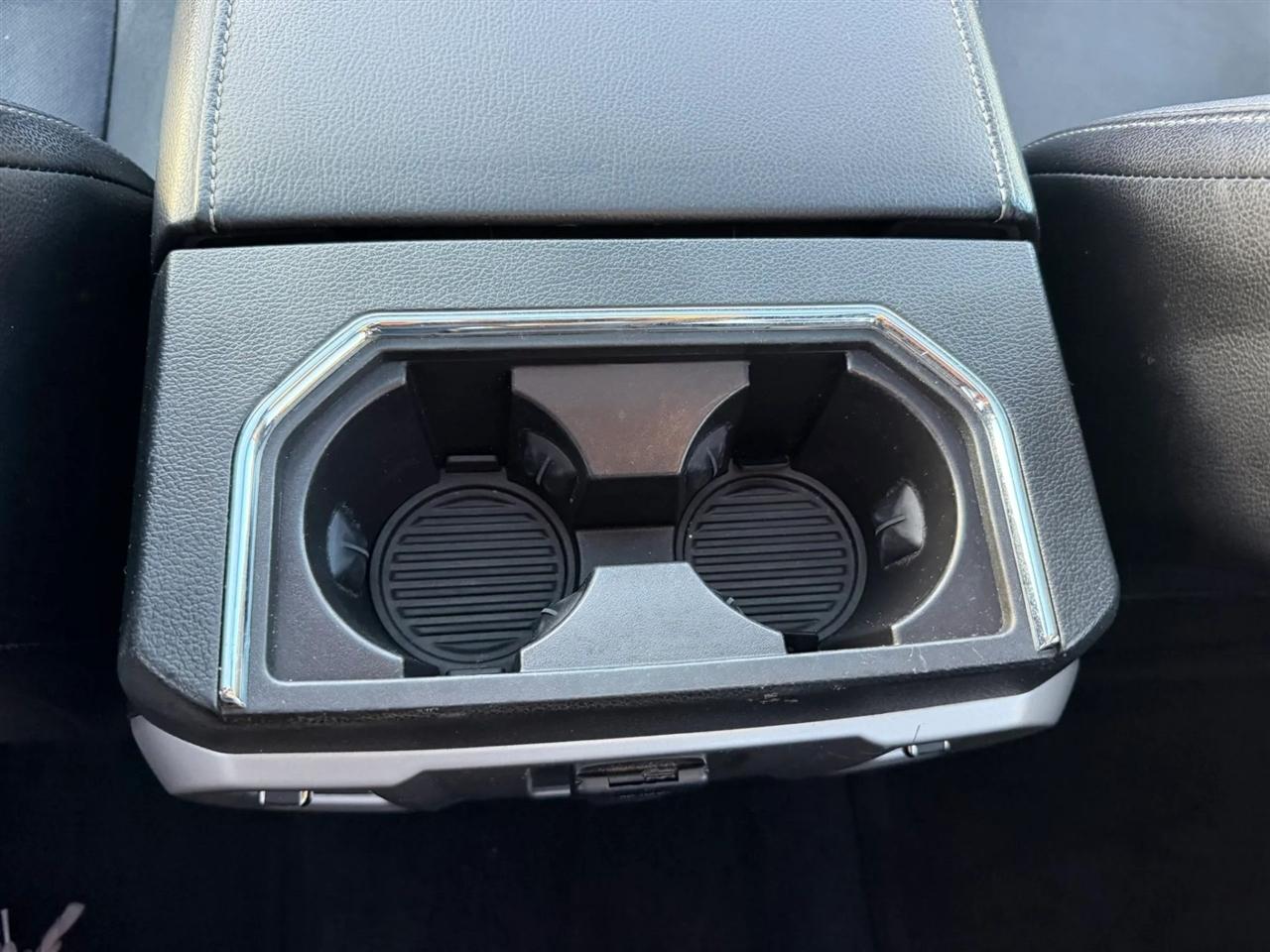 Ford F-150 Lariat SuperCrew 5.5-ft. Bed 4WD 2015