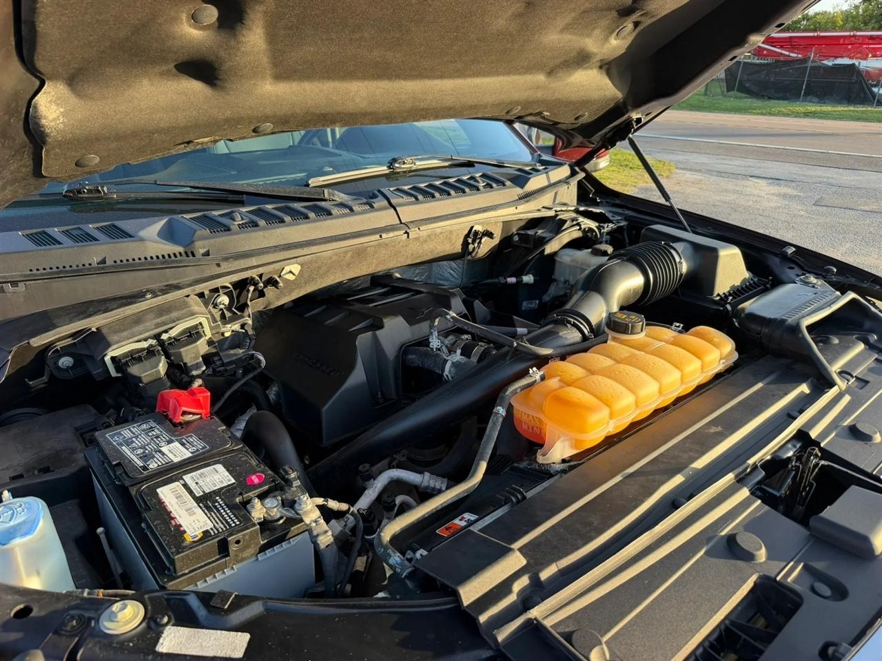 Ford F-150 Lariat SuperCrew 5.5-ft. Bed 4WD 2015