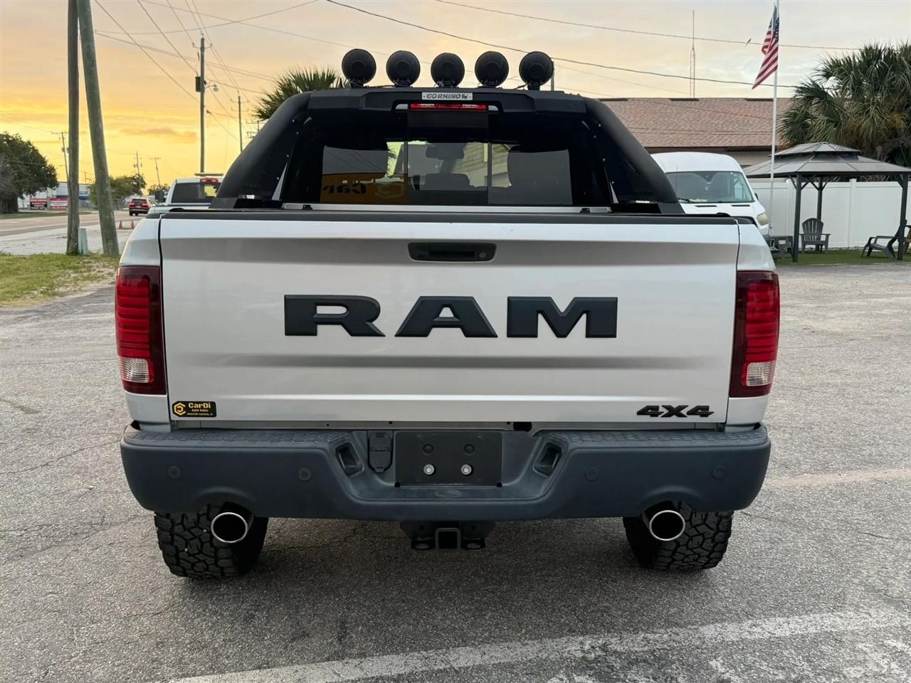 RAM 1500 Rebel Crew Cab SWB 4WD 2017