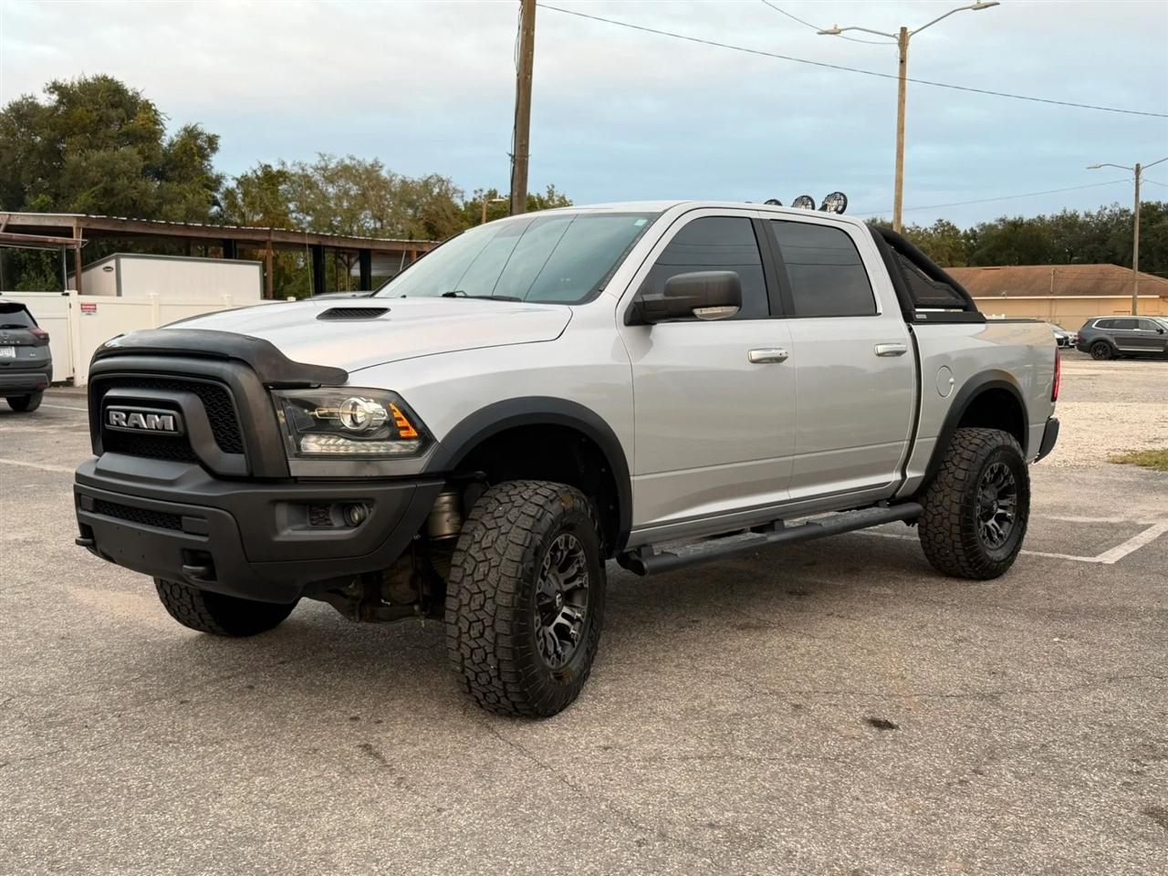 RAM 1500 Rebel Crew Cab SWB 4WD 2017