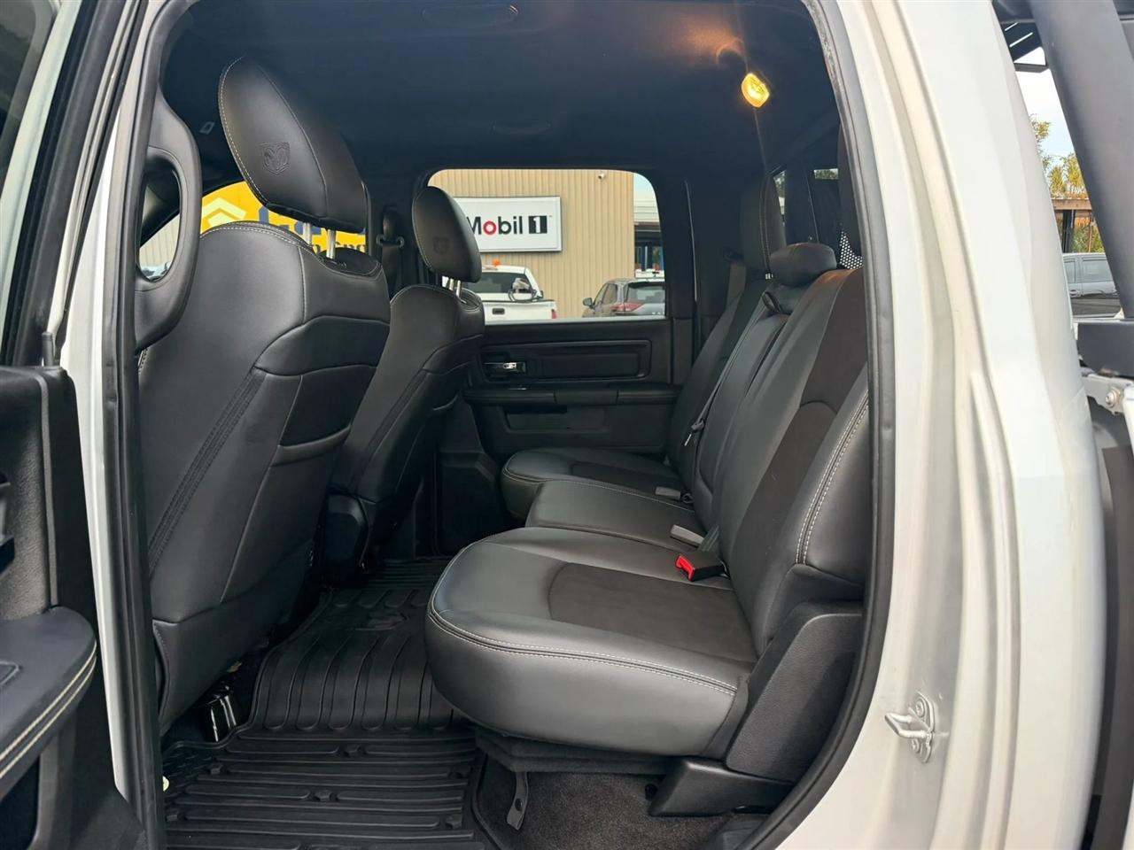 RAM 1500 Rebel Crew Cab SWB 4WD 2017