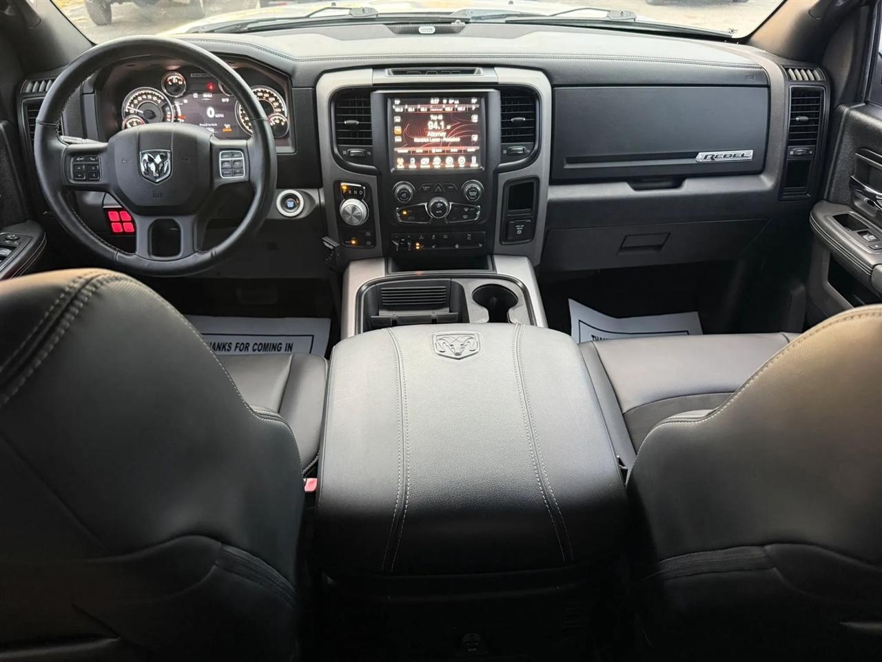 RAM 1500 Rebel Crew Cab SWB 4WD 2017