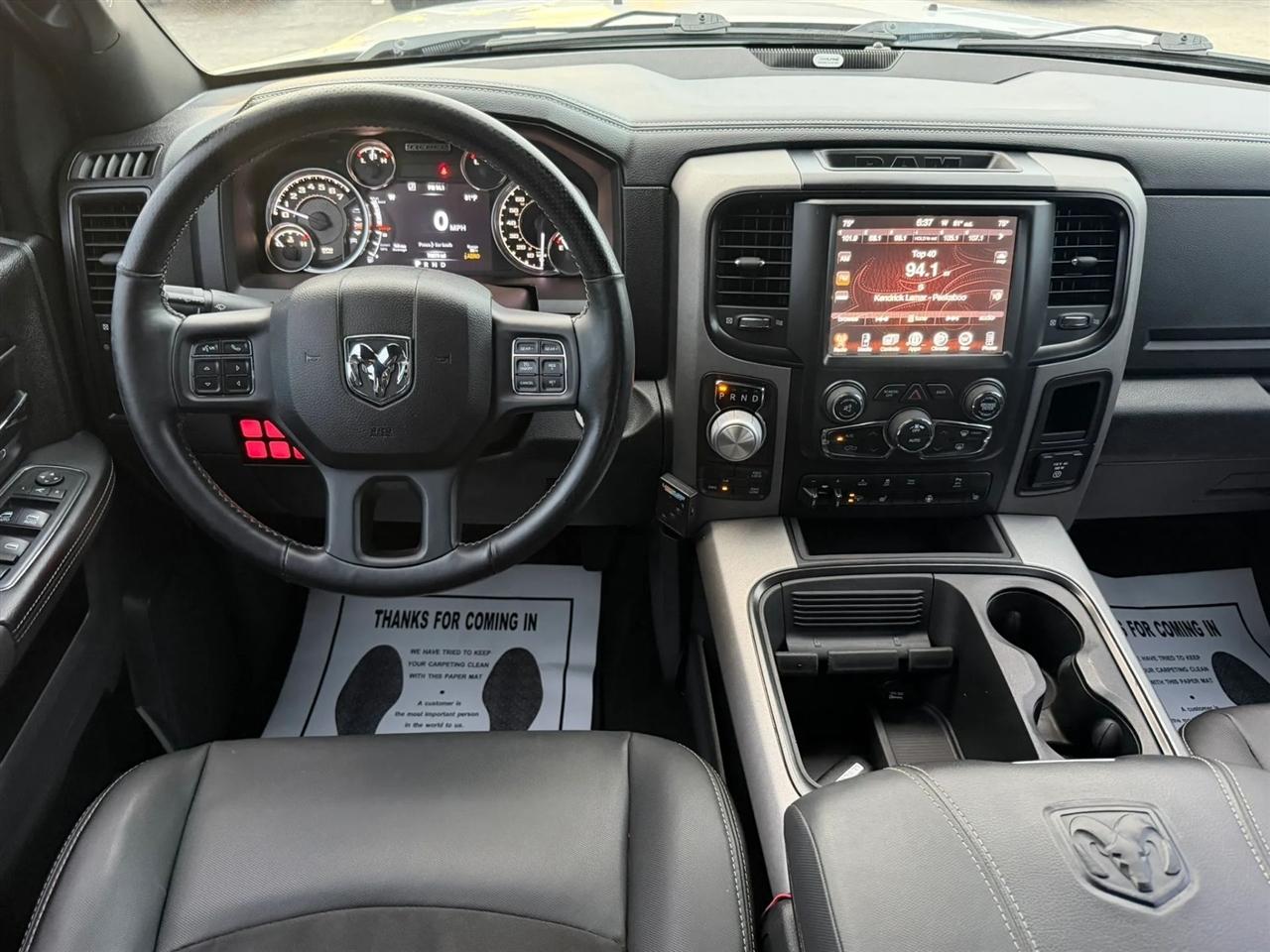 RAM 1500 Rebel Crew Cab SWB 4WD 2017