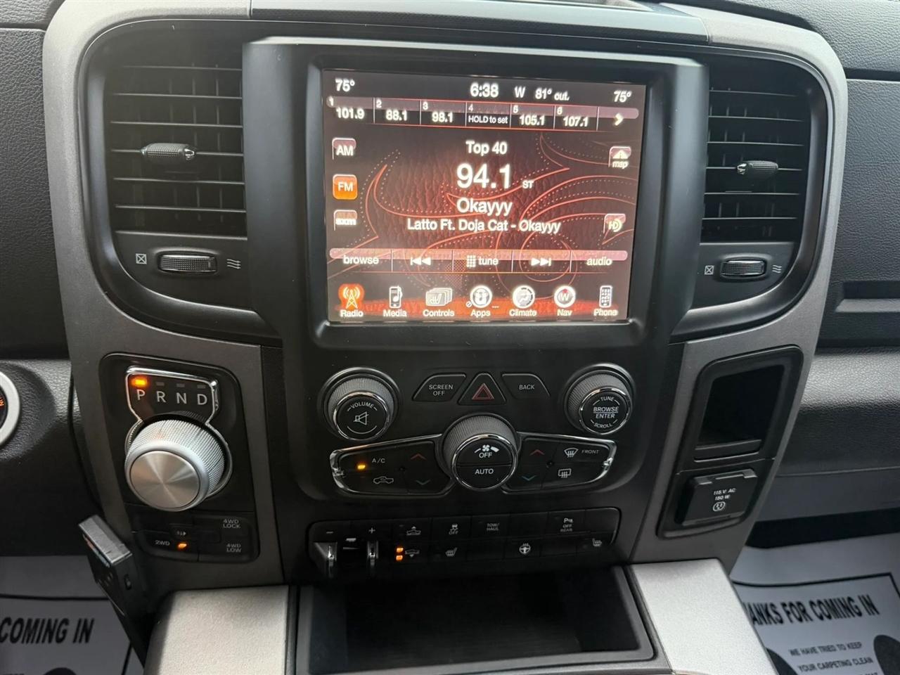 RAM 1500 Rebel Crew Cab SWB 4WD 2017