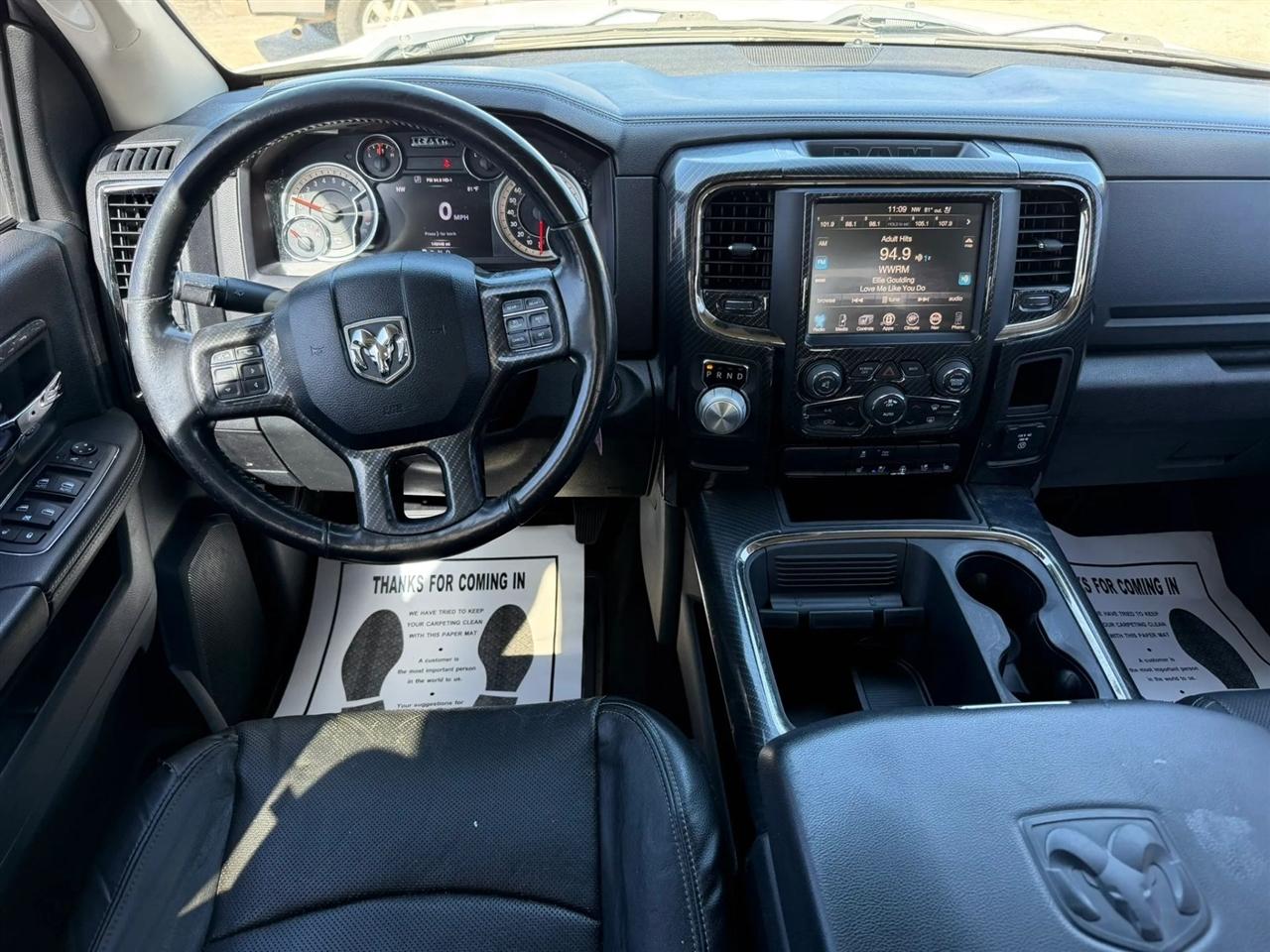 RAM 1500 Sport Crew Cab SWB 2WD 2016