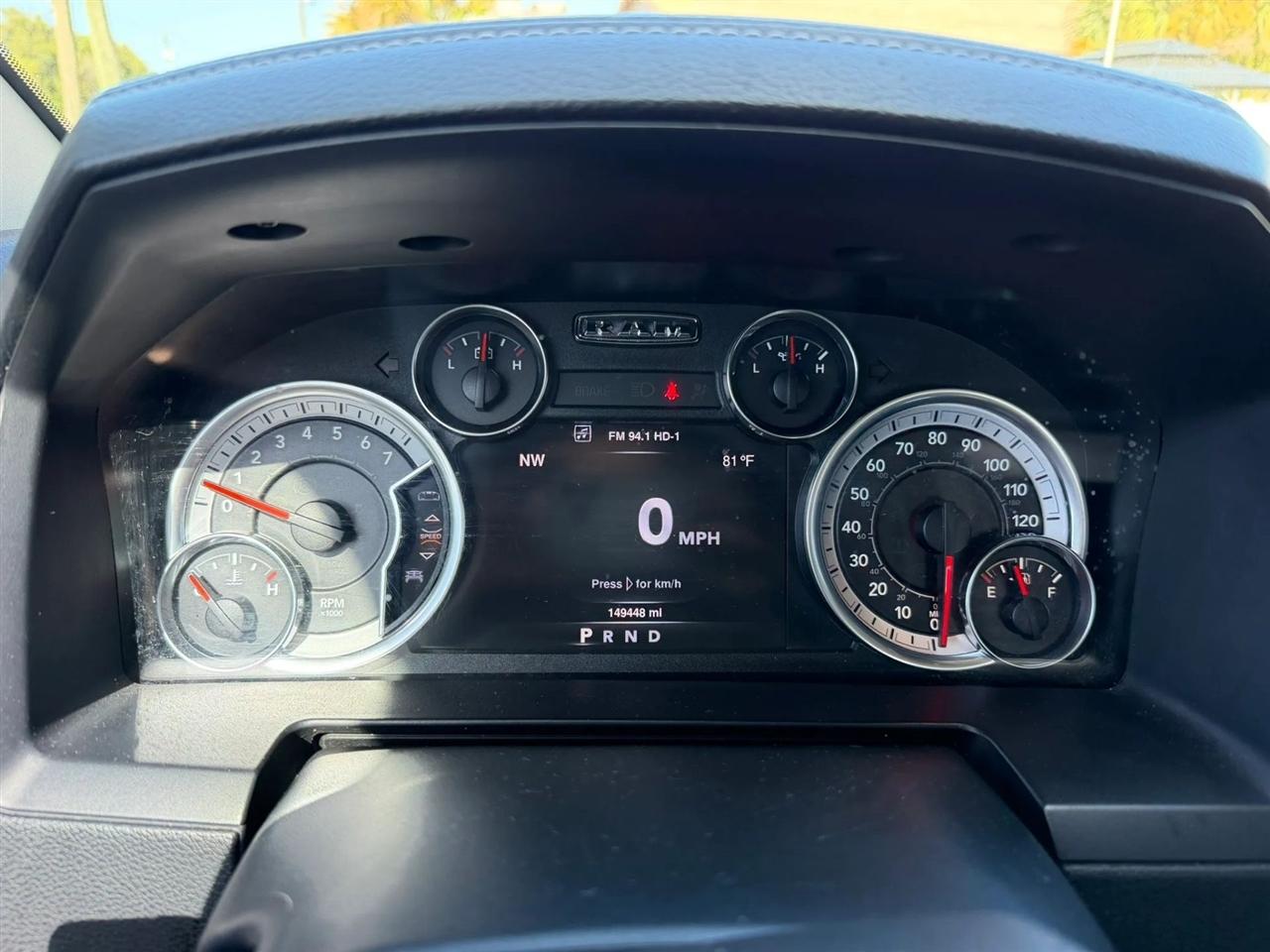 RAM 1500 Sport Crew Cab SWB 2WD 2016