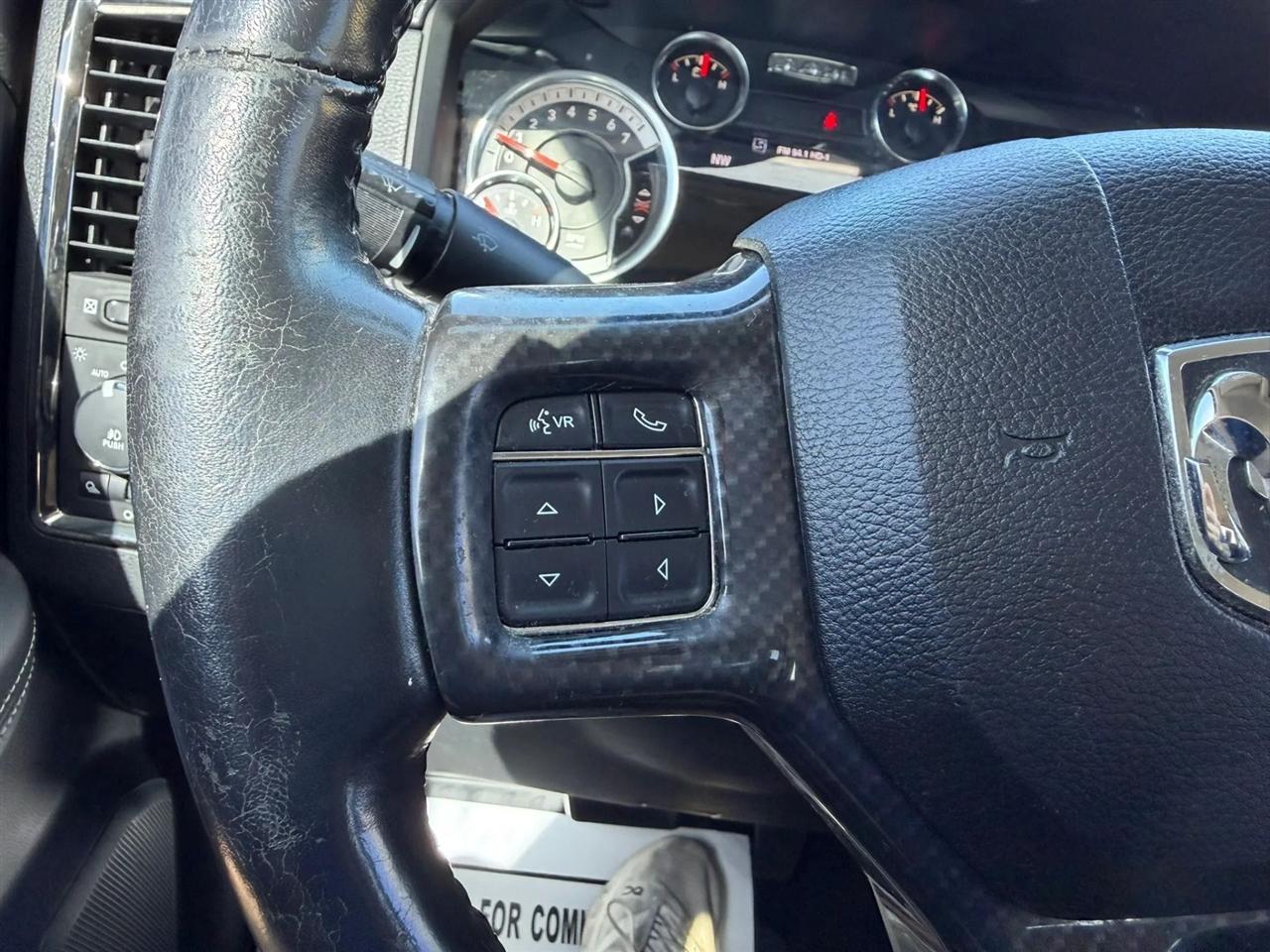 RAM 1500 Sport Crew Cab SWB 2WD 2016