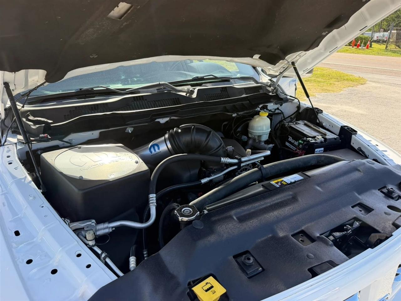 RAM 1500 Sport Crew Cab SWB 2WD 2016