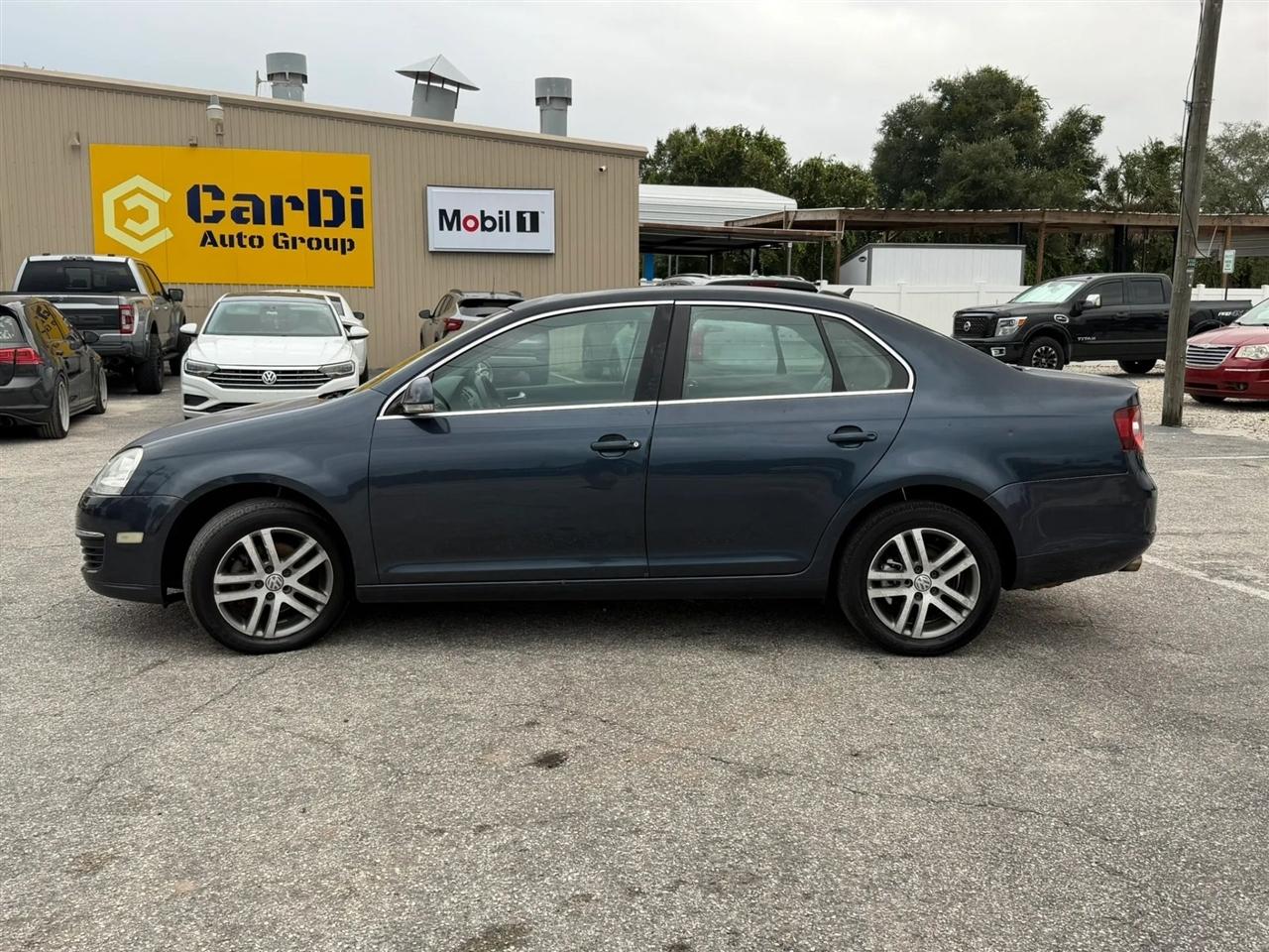 Volkswagen Jetta 2.5L 2006