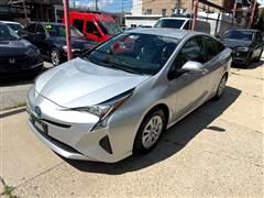 2017 Toyota Prius  2017 Toyota Prius